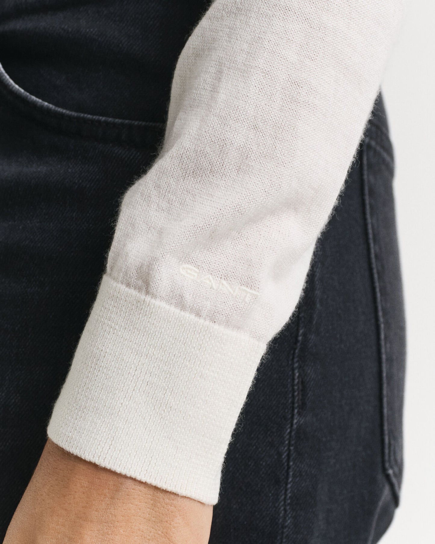 Extra Fine Merino Wool V-Neck Sweater