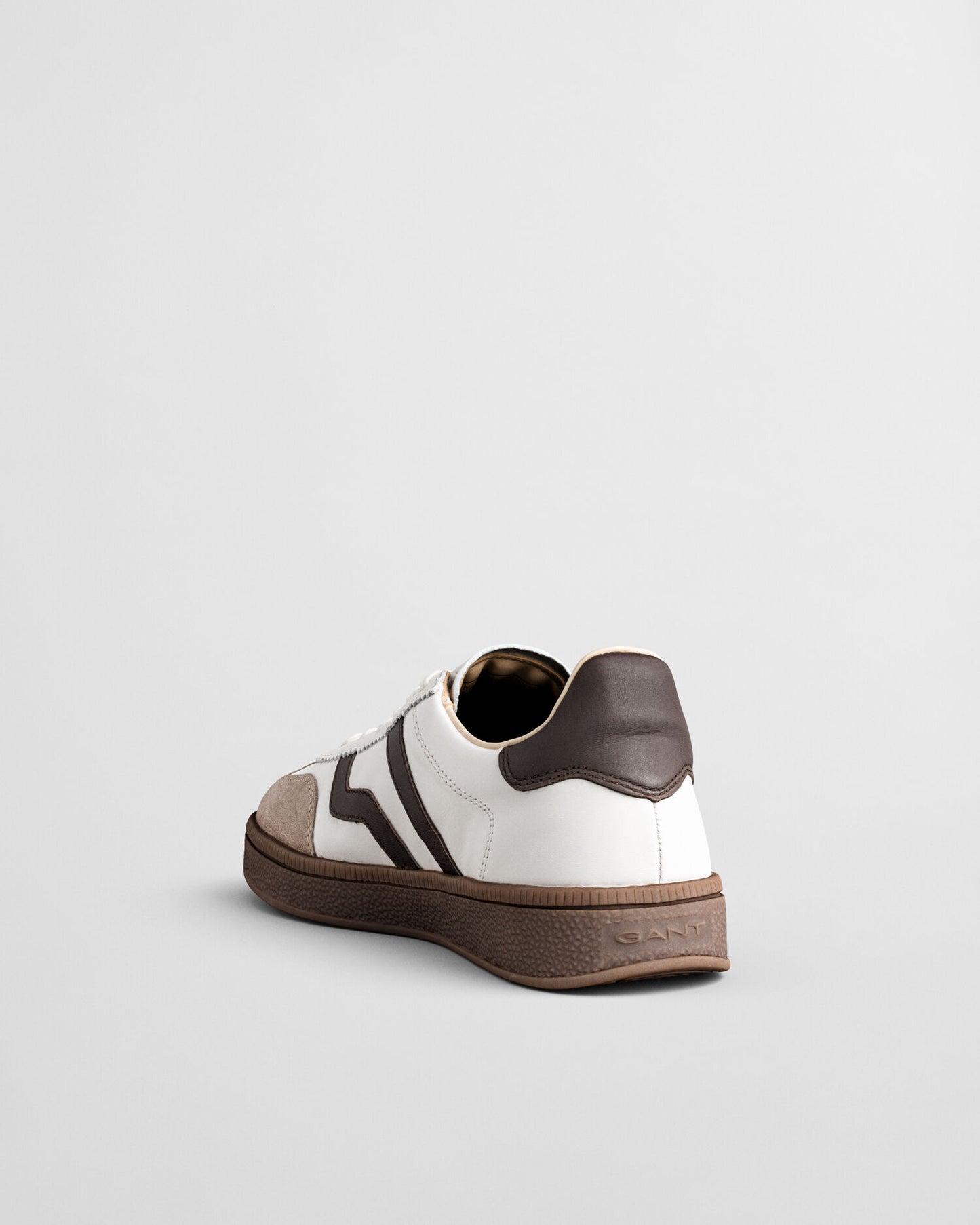 Cuzima Leather Sneakers